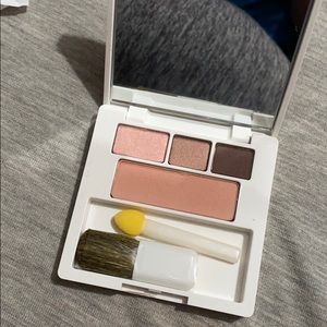 Clinique shadow and blush